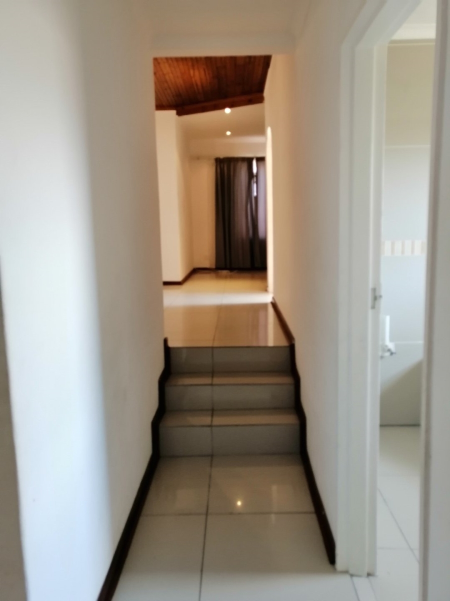 To Let 3 Bedroom Property for Rent in Kwamagxaki Eastern Cape